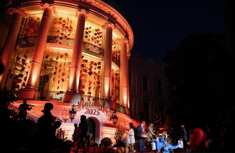 تصاویر جشن هالووین 2025,عکس های جشن هالووین 2025,عکس جشن هالووین در کاخ سفید