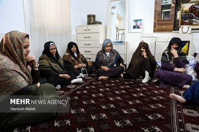 تصاویر مراسم تشییع پیکر صابر کاظمی تصاویر مراسم تشییع پیکر صابر کاظمی,عکس های مراسم تشییع پیکر صابر کاظمی,تصاویری از مراسم تشییع جنازه صابر کاظمی