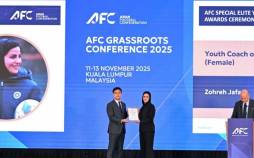 «زهره جعفری» مربی زن جوان سال ۲۰۲۵ فوتبال آسیا شد زهره جعفری,زهره جعفری مربی زن جوان سال ۲۰۲۵ فوتبال آسیا