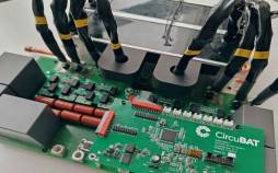 باتری‌های برقی,استفاده از ربات ها برای باتری‌های برقی