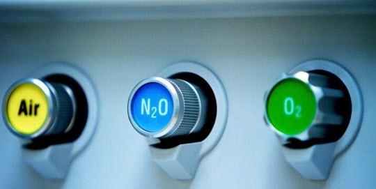 گاز خنده گاز خنده,درمان افسردگی با گاز خنده