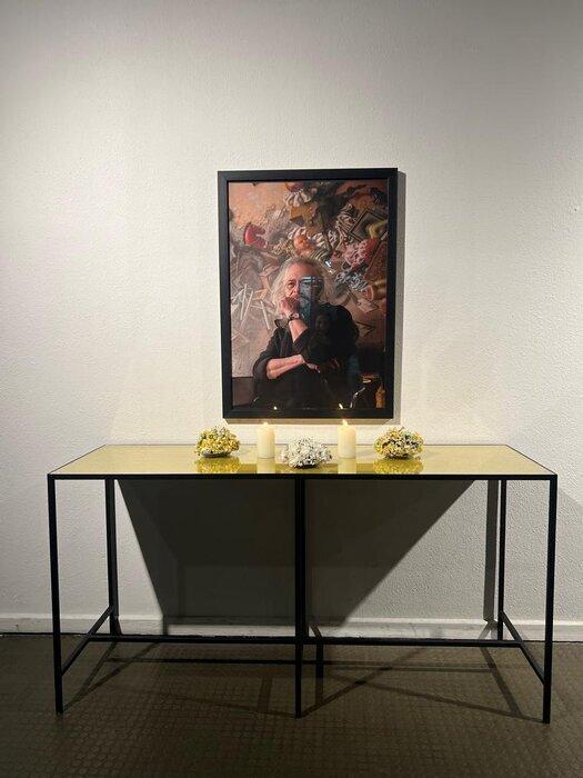 مراسم یادبود «واحد خاکدان» مراسم یادبود «واحد خاکدان», نقاشیهای عکسگونه