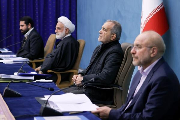 عشسورای عالی فضای مجازی عشسورای عالی فضای مجازی,اظهارات عجیب مقامات دولتی درباره مصوبه ۳۲ بندی شورای عالی فضای مجازی