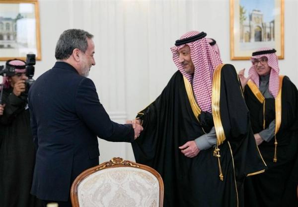 عباس عراقچی عباس عراقچی,وزیر خارجه ایران و مقام عربستانی