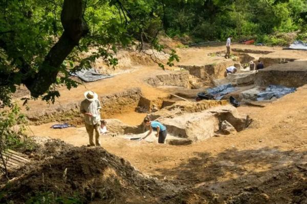 آتش باستانی آتش باستانی,آتش 400 هزارساله