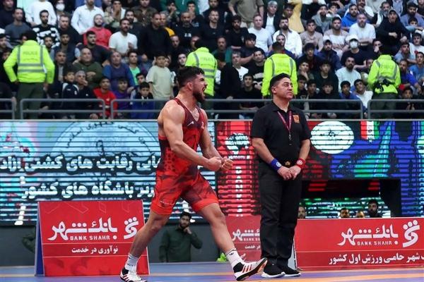 دیدار فینال کشتی آزاد دیدار فینال کشتی آزاد,دیدار تیم کشتی آزاد استقلال و بانک شهر