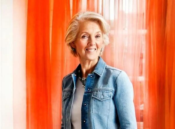 جوآنا ترولوپ جوآنا ترولوپ,فوت جوآنا ترولوپ رمان نویس