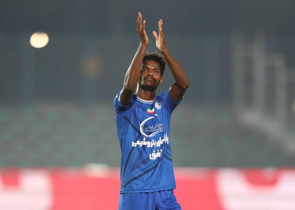 اندونگ اندونگ,فسخ قرارداد اندونگ با استقلال