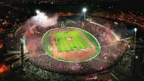 ورزشگاه یادگار امام,دیدار تراکتور و پرسپولیس