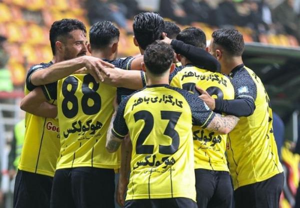 تیم سپاهان تیم سپاهان,صدرنشینی سپاهان