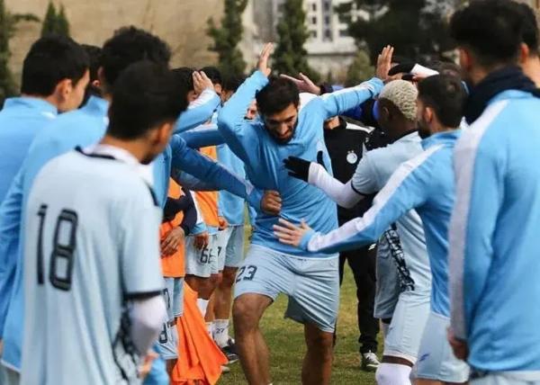 عارف آقاسی عارف آقاسی,بازگشت عارف آقاسی به تمرین استقلال