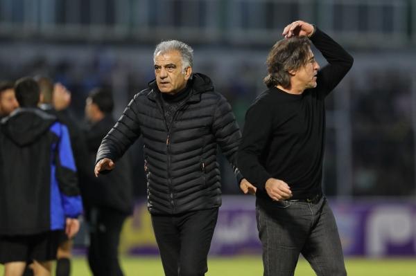 ساپینتو,سرمربی استقلال