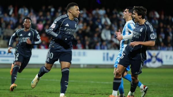 تیم رئال مادرید تیم رئال مادرید,صعود رئال و اتلتیکومادرید به مرحله بعدی جام حذفی