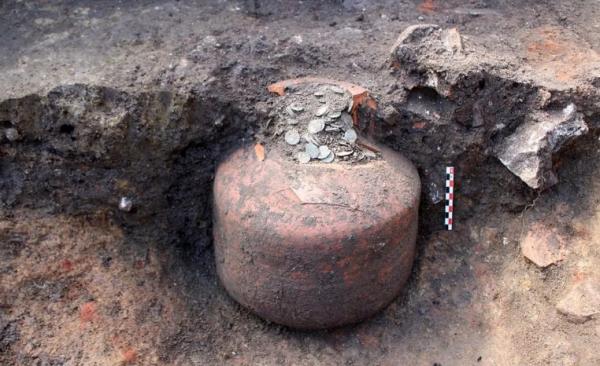 کوزه باستانی,کوزه‌های گنج 1700 ساله