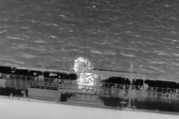 جنگ اوکراین و روسیه,حمله اوکراین به نفتکش روسیه در آب‌های مدیترانه