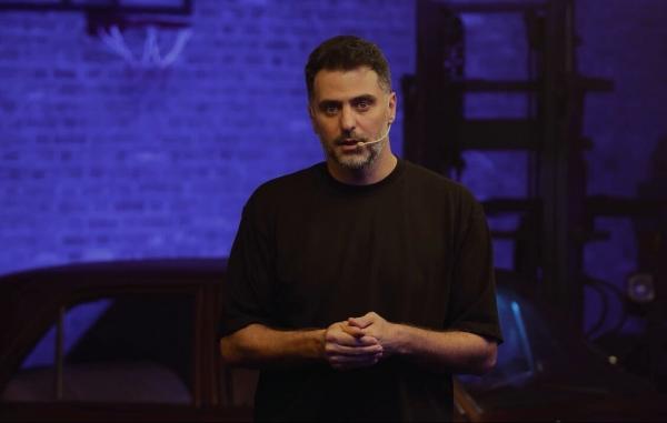 علی ضیا,ممنوع الکاری علی ضیا