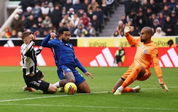 دیدار چلسی و نیوکاسل,هفته هفدهم لیگ برتر انگلیس