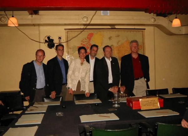 جفری اپستین,جزئیات پرونده جفری اپستین