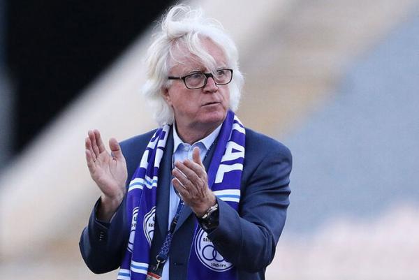 شفر,سرمربی سابق استقلال