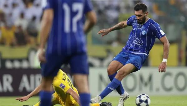 عارف آقاسی عارف آقاسی,آقاسی در آستانه جدایی از استقلال