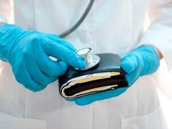 پزشکان,زیرمیزی گرفتن پزشکان