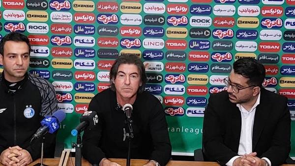 ساپینتو,سرمربی استقلال