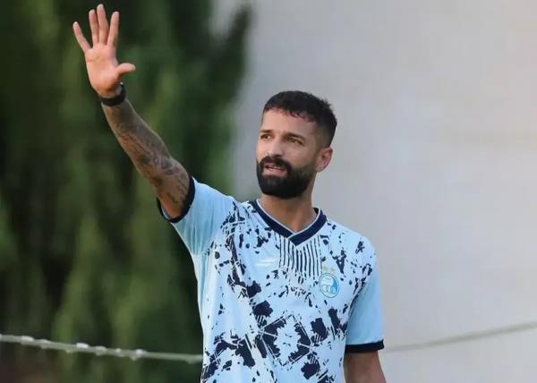 آرمین سهرابیان,بازگشت آرمین سهرابیان به تمرین استقلال