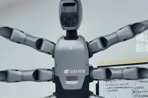 ربات,ربات چرخ‌دار Miro U