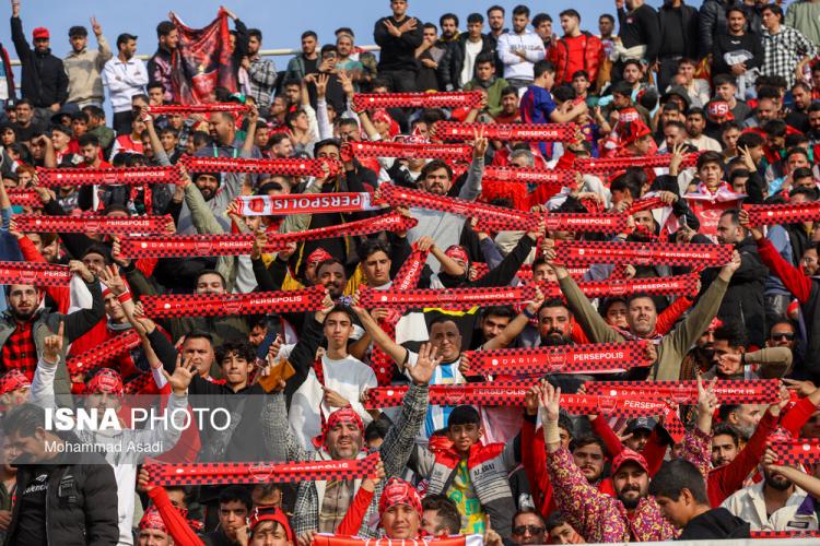 تصاویر دیدار پرسپولیس و استقلال,عکس های دیدار استقلال و پرسپولیس در دربی تهران,تصاویر دربی 106