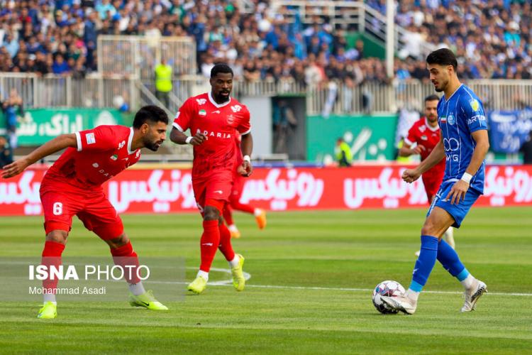 تصاویر دیدار پرسپولیس و استقلال,عکس های دیدار استقلال و پرسپولیس در دربی تهران,تصاویر دربی 106