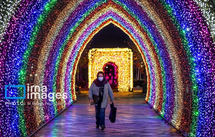 تصاویر جشنواره نور در یلدای ایرانی تصاویر جشنواره نور در یلدای ایرانی,عکس های جشنواره نور در یلدای ایرانی در آذر 1404,تصاویری از جشنواره نور در یلدای ایرانی در تهران