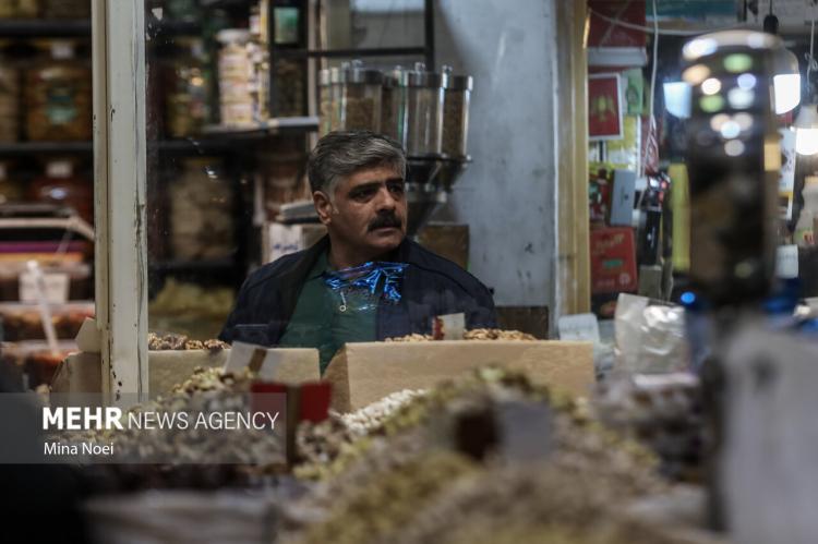 تصاویر خلوتی بازار تبریز در شب یلدا,عکس های خلوت بودن بازار تبریز در شب یلدا,تصاویر بازار تبریز در شب یلدا 1404