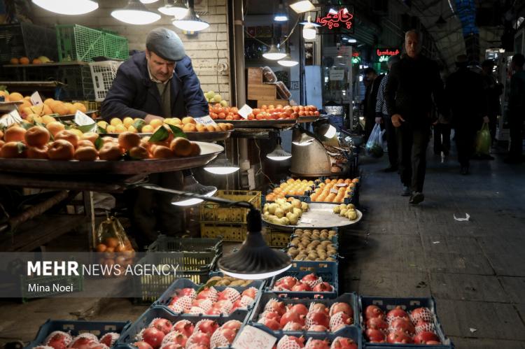 تصاویر خلوتی بازار تبریز در شب یلدا,عکس های خلوت بودن بازار تبریز در شب یلدا,تصاویر بازار تبریز در شب یلدا 1404