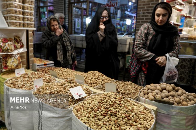 تصاویر خلوتی بازار تبریز در شب یلدا,عکس های خلوت بودن بازار تبریز در شب یلدا,تصاویر بازار تبریز در شب یلدا 1404