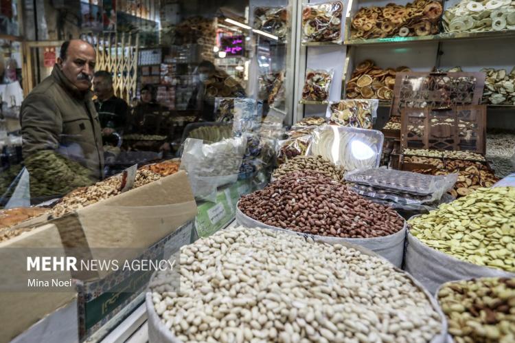 تصاویر خلوتی بازار تبریز در شب یلدا,عکس های خلوت بودن بازار تبریز در شب یلدا,تصاویر بازار تبریز در شب یلدا 1404