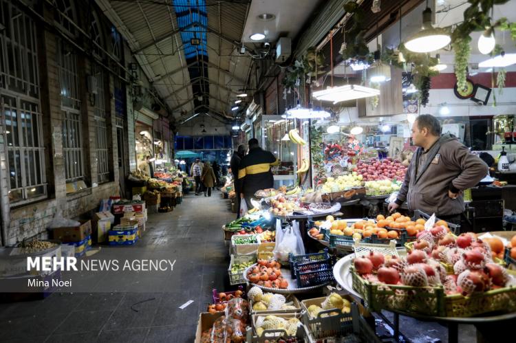 تصاویر خلوتی بازار تبریز در شب یلدا,عکس های خلوت بودن بازار تبریز در شب یلدا,تصاویر بازار تبریز در شب یلدا 1404