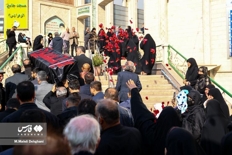 تصاویر تشییع پیکر خانواده سقاب اصفهانی,عکس های تشییع پیکر خانواده سقاب اصفهانی,تصاویری از سقاب اصفهانی