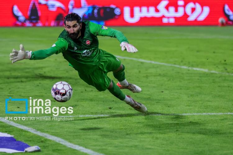 تصاویر دیدار تراکتور و پرسپولیس تصاویر دیدار تراکتور و پرسپولیس,عکس های دیدار تراکتور و پرسپولیس در جام حذفی ایران,تصاویر دیدار تراکتور و پرسپولیس در 27 آذر 1404