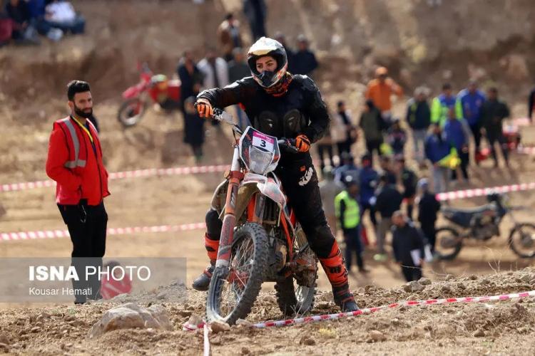 تصاویر مسابقات موتورسواری هارد اندرو بانوان در کرمانشاه,تصاویر مسابقات موتور سواری بانوان در کرمانشاه,تصاویر مسابقات موتورسواری زنان