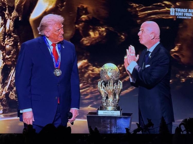 تصاویر قرعه کشی جام جهانی 2026,عکس های فرش قرمز قرعه کشی جام جهانی 2026,تصاویر قلعه نویی در قرعه کشی جام جهانی 2026