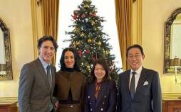 کتی پری و جاستین ترودو در کنار نخست وزیر سابق ژاپن کتی پری خواننده و جاستین ترودو,عکس کتی پری خواننده و جاستین ترودو