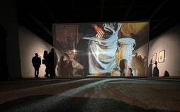 مراسم یادبود «واحد خاکدان», نقاشی‌های عکس‌گونه