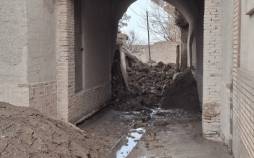 بخشی از دروازه تاریخی نایین فروریخت نایین,ریزش نایین,بخشی از دروازه تاریخی نایین