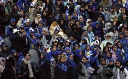 تماشاگران زن,حضور بانوان در دربی ۱۰۶