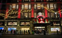 تصاویر صف‌های خرید بلک فرایدی,تصاویری از بلک فرایدی 2025,عکس های بلک فرایدی در نوامبر 2025