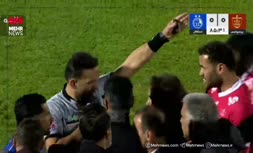 فیلم | درگیری بازیکنان استقلال و پرسپولیس در دقایق پایانی دربی 106