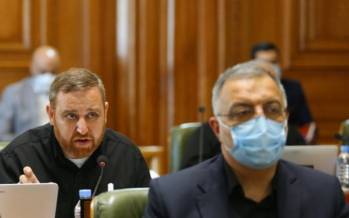 اقراریان و زاکانی,انتقاد عضو شورای شهر از زاکانی