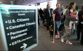 مسافران آمریکا,الزامی شدن ارائهٔ اطلاعات شبکه‌های اجتماعی‌ مسافران معاف از روادید آمریکا