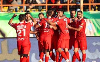 تیم پرسپولیس,دیدار پرسپولیس و شمس آذر