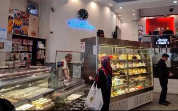 شیرینی,نصف شدن تقاضای خرید شیرینی